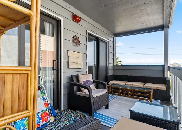 Anchor Down At Regatta Apartment *